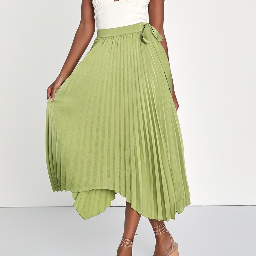 Green Pleated Satin Skirt